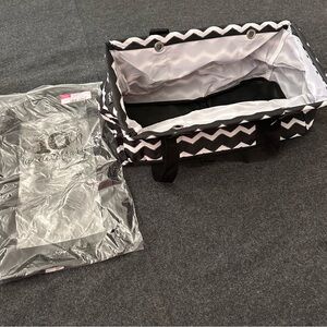 thirty-one Black and White Chevron Medium Utility Tote with cover.